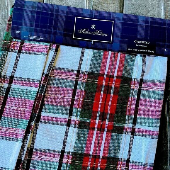 Brooks Brothers Christmas Holiday Plaid Oversized Table Runner - Picture 1 of 3